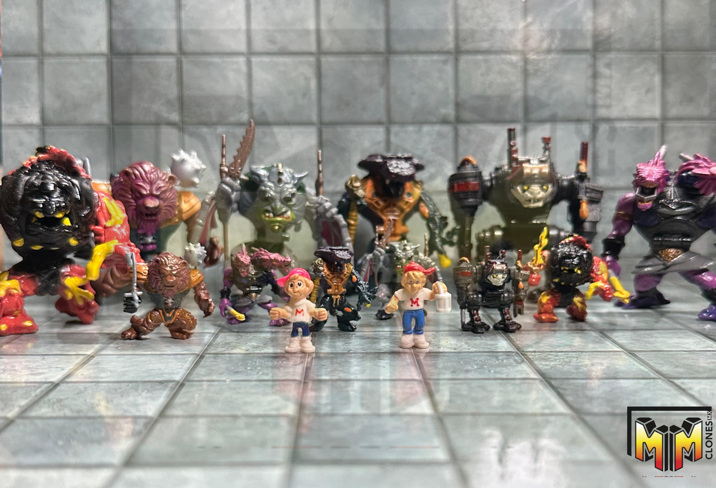 Complete Set – Battle Warriors (6 Pieces)- Miniature Display Repro