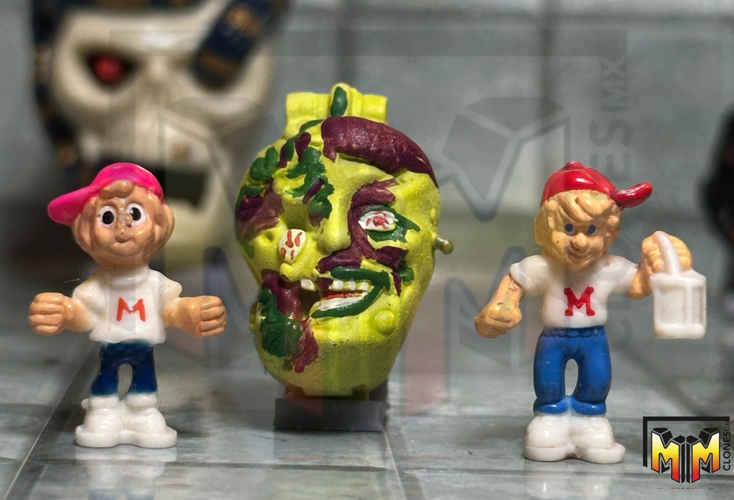 Psycho Case – Miniature Display Repro