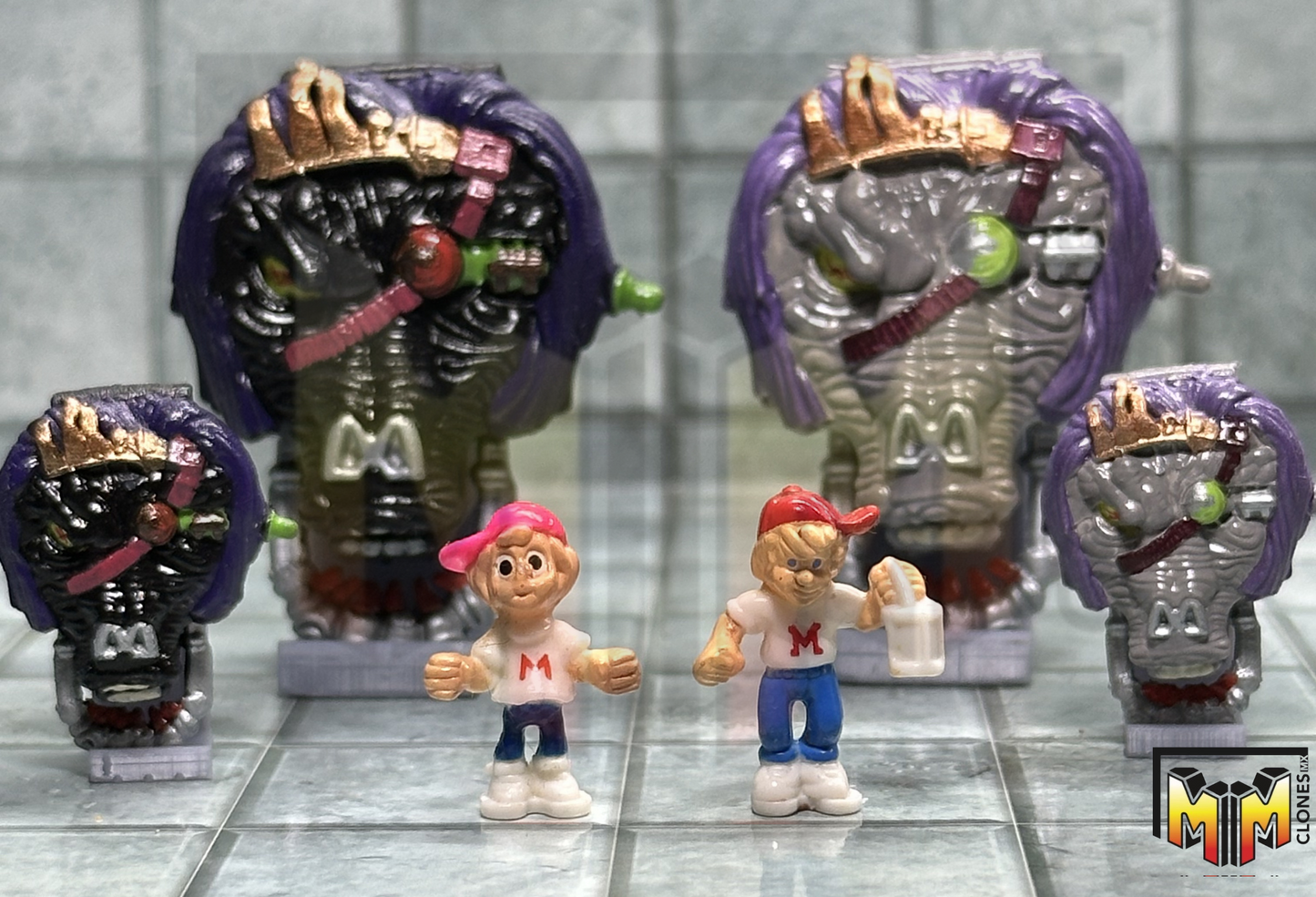 Abyss Diver – Miniature Display Repro