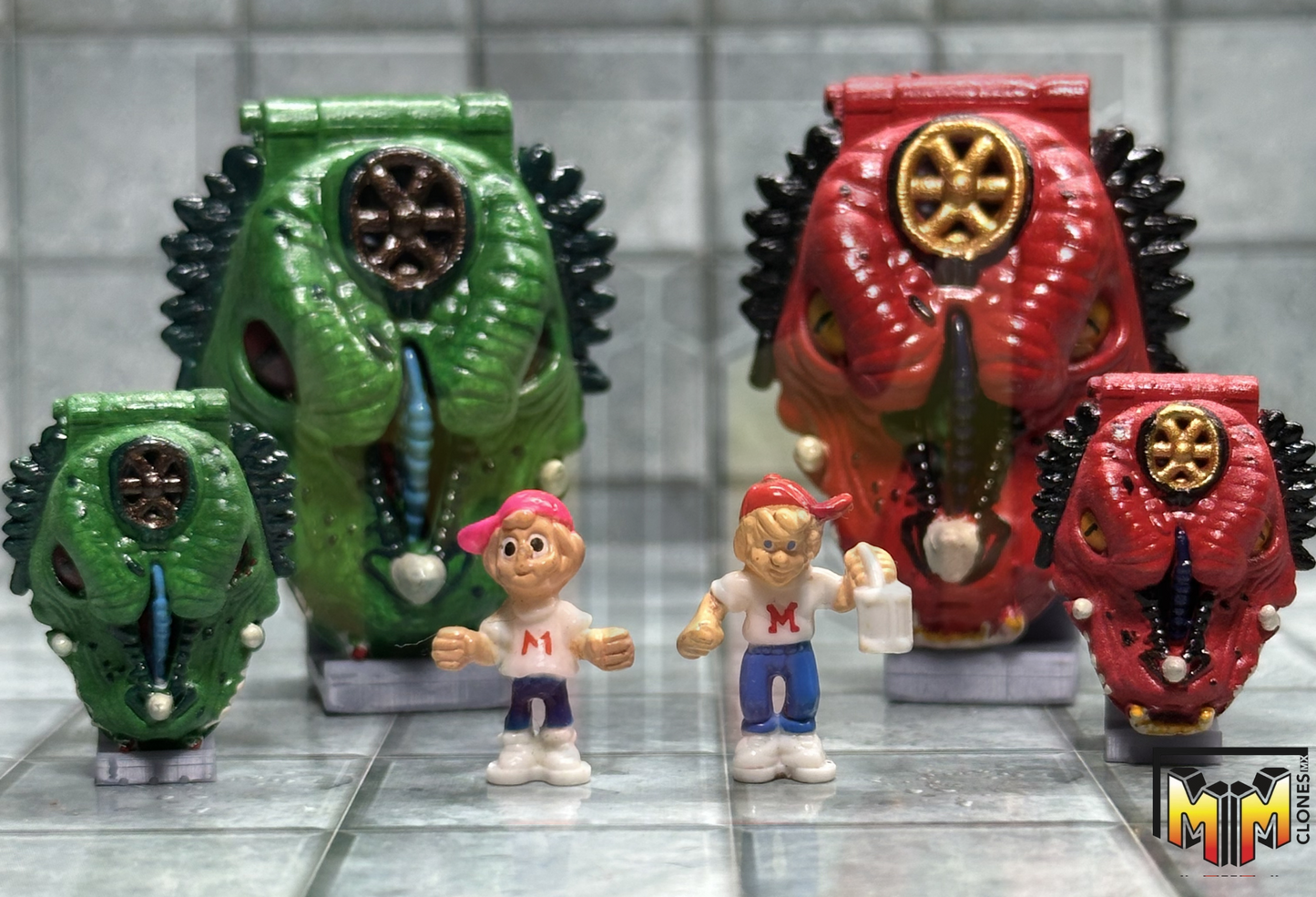 Ancient Fangbeast – Miniature Display Repro